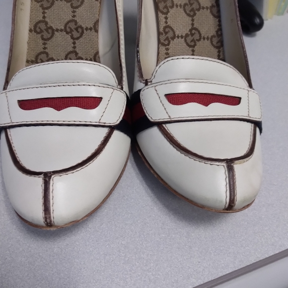 GUCCI WHITE LEATHER SHERRY LINE HEELS - Picture 7 of 9